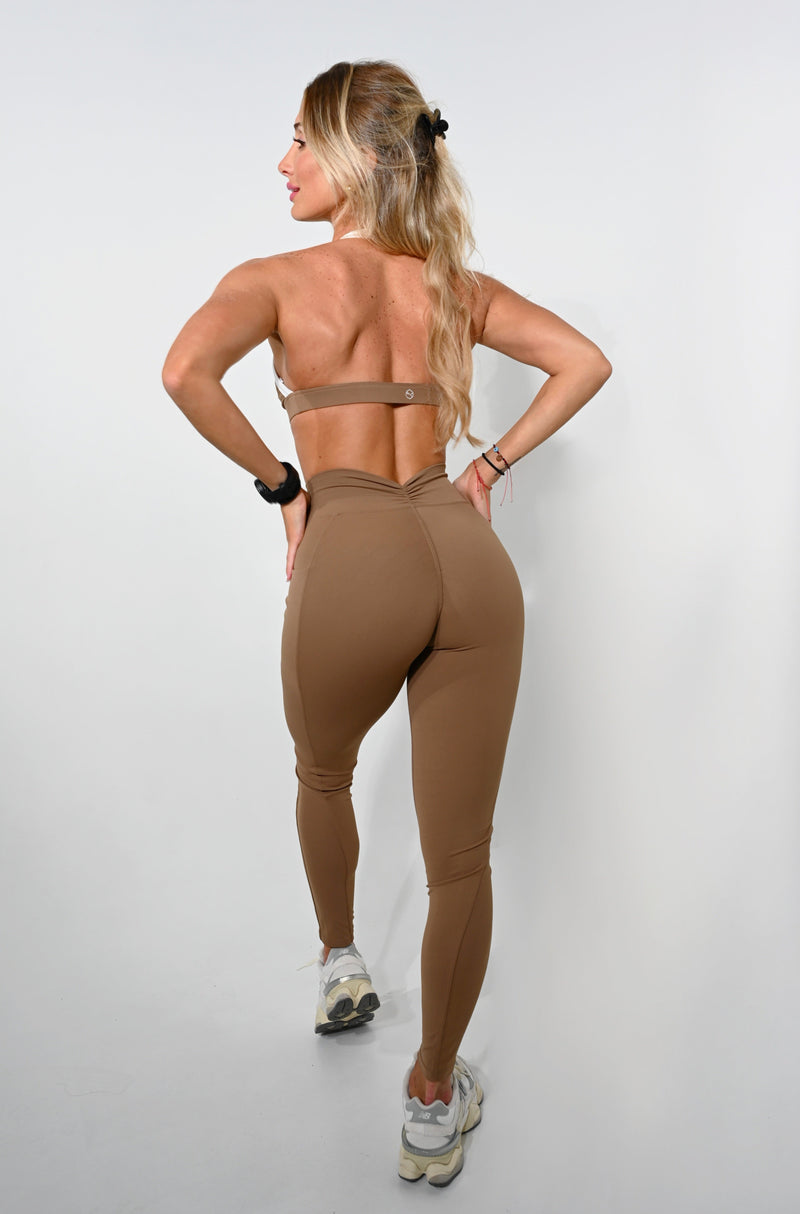 Macchiato Backless Set